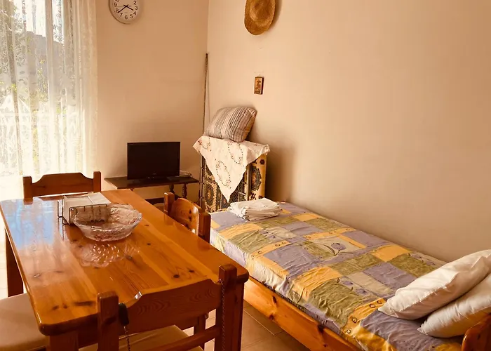 Dimitras Apartment
